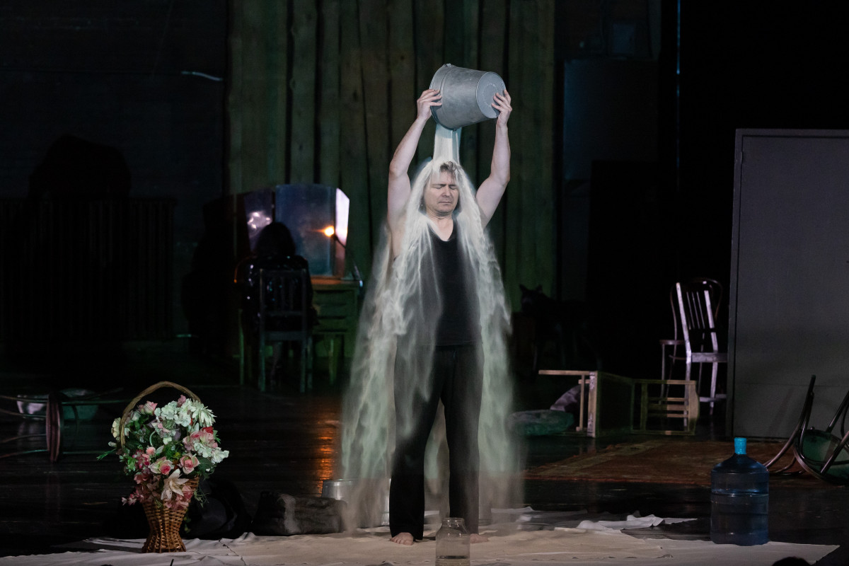 Фотография  для TheatreHD: Добрый человек из Сезуана