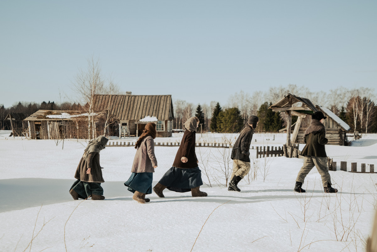 Фотография  для Июньская полынь