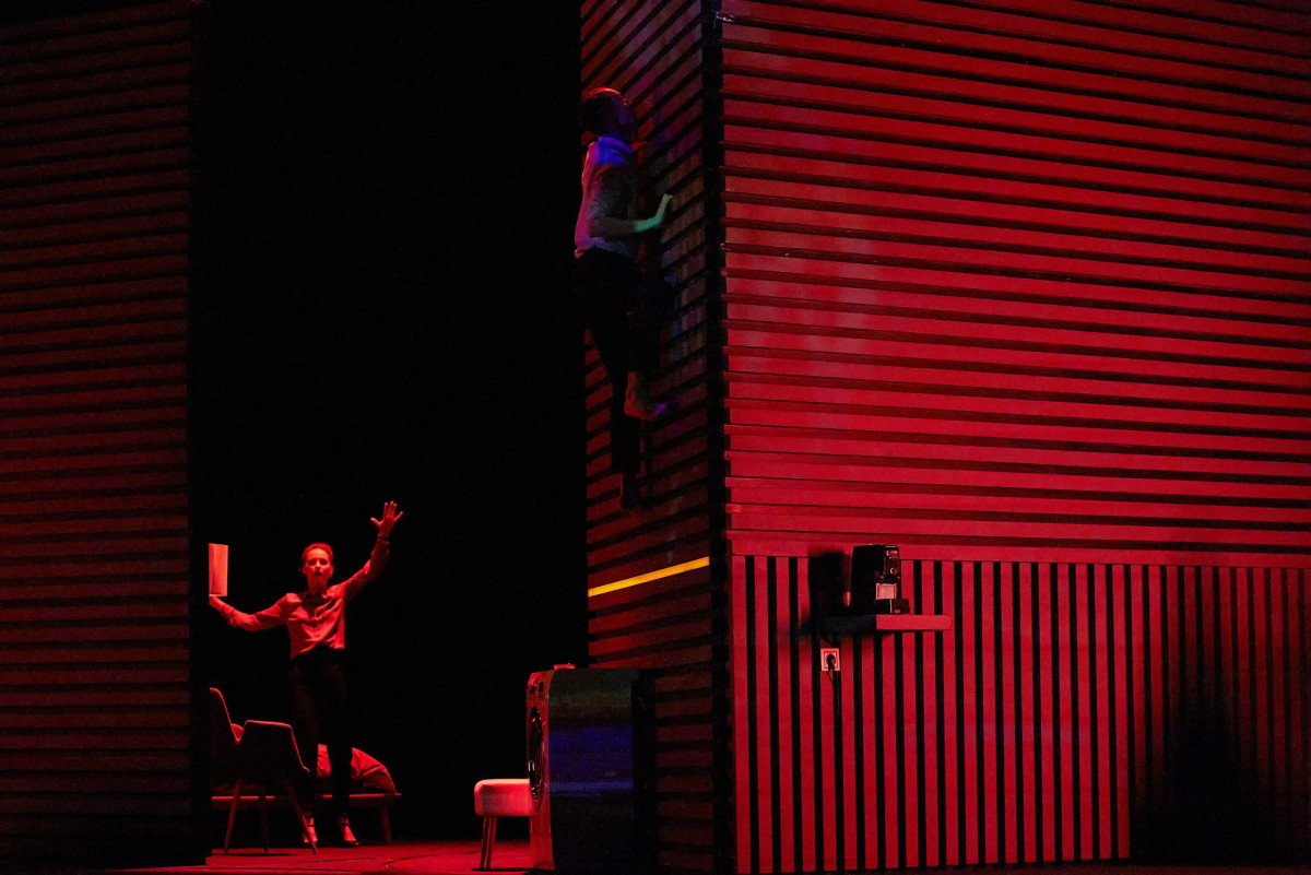 Фотография  для TheatreHD: Ложные признания