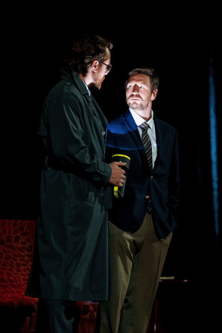 Фотография  для Вне подозрения