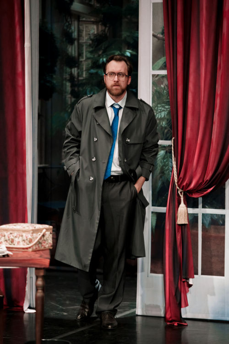 Фотография  для Вне подозрения