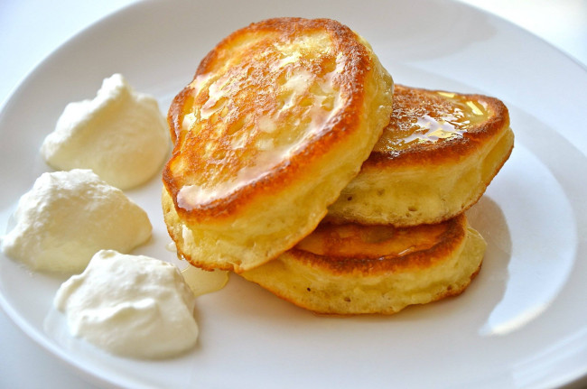 Закусочные оладьи &laquo;Дуо&raquo;: пышные и вкусные из остатков картофельного пюре