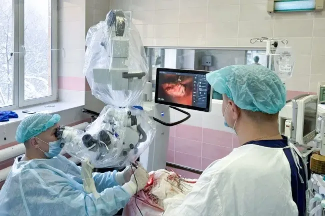 Нижегородская больница Семашко приобрела новый микроскоп за 30 миллионов рублей