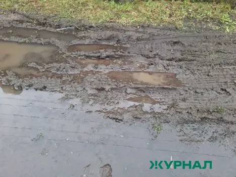 Авария на водоводе в Нижнем Новгороде привела к подтоплению дороги в Новопокровском