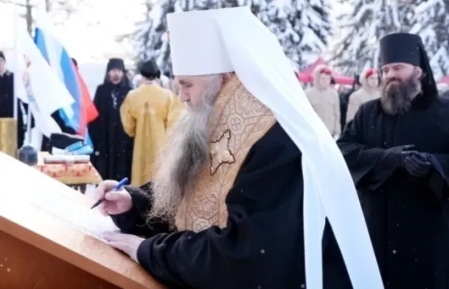 В Городце заложили новую колокольню Феодоровского монастыря