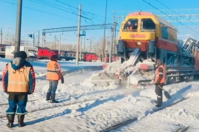 Нижегородские железнодорожники вывезли 5,6 млн кубометров снега с путей