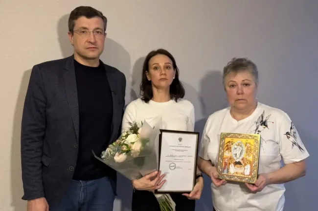 Глеб Никитин посетил семьи погибших военнослужащих в Арзамасе