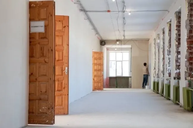 Мэр Нижнего Новгорода проверил ремонт школы в селе Большое Мокрое