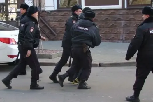 В Дзержинске арестовали мужчину, который находился в федеральном розыске