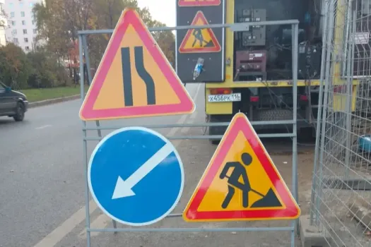 В Нижнем Новгороде до конца июня восстановят провалы на улице Новикова-Прибоя