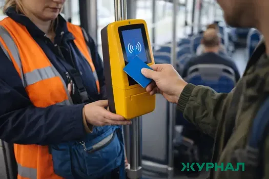 В общественном транспорте Нижнего Новгорода могут полностью отказаться от оплаты наличными