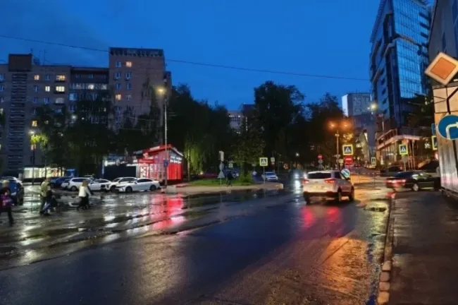 В нижегородской мэрии прокомментировали ситуацию с лужами на Алексеевской улице